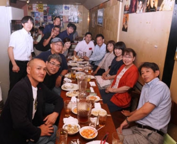 ファイル名: gaku.jpg
ファイルサイズ: 53.9KB
→クリックで元のサイズを表示 gaku